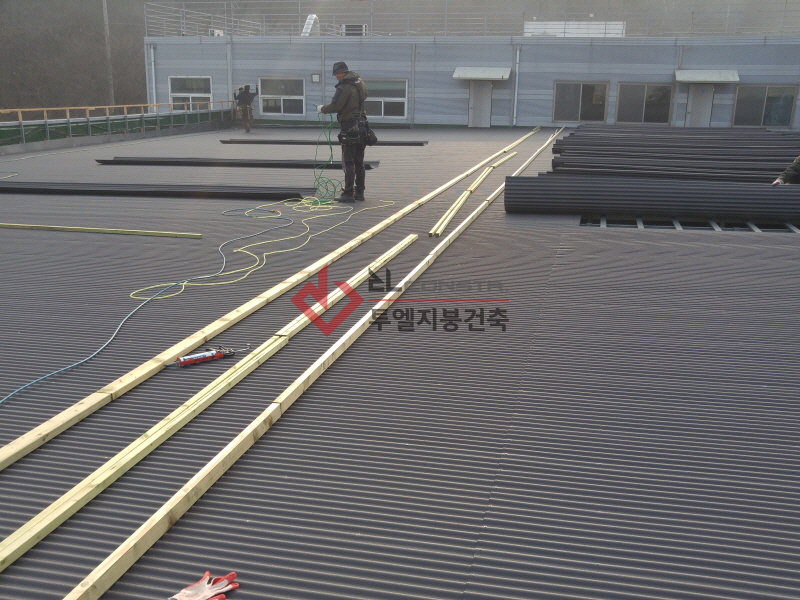 http://2lc.itpage.kr/user/2/2lc/editor/1905/209b5f42b0a605299e25f981946c904c_1556865681_7624.jpg 이미지크게보기