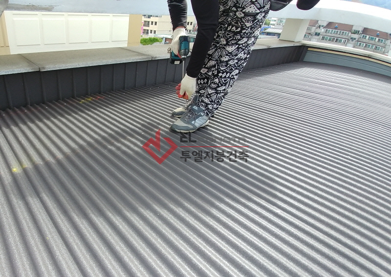 http://2lc.itpage.kr/user/2/2lc/editor/1905/209b5f42b0a605299e25f981946c904c_1556866056_2289.jpg 이미지크게보기