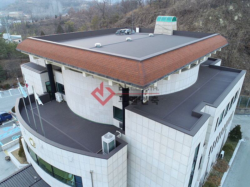 http://2lc.itpage.kr/user/2/2lc/editor/1905/209b5f42b0a605299e25f981946c904c_1556867951_4428.jpg 이미지크게보기